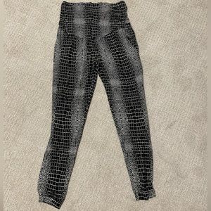 Tart Maternity Modal Jogger Pants Large